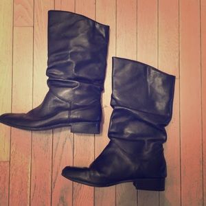 Genuine Leather Black Pull on Low Healed Boots